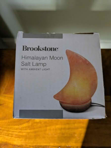 Photo of free Salt lamp (Grove Park SE9) #1