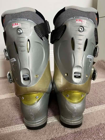 Photo of free Salomon Ellipse 9.0 Ladies ski boots UK 7.5 / EU41 (Lower Weston) #4