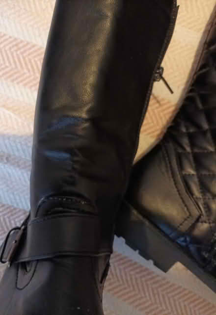 Photo of free Black Biker boots size 8 unworn (Blackburn BB2) #4