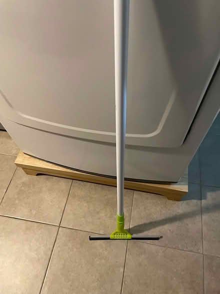 Photo of free Squeegee (Mount Vernon) #1