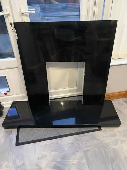 Photo of free Gas Fire and surround (Plympton. PL7) #2