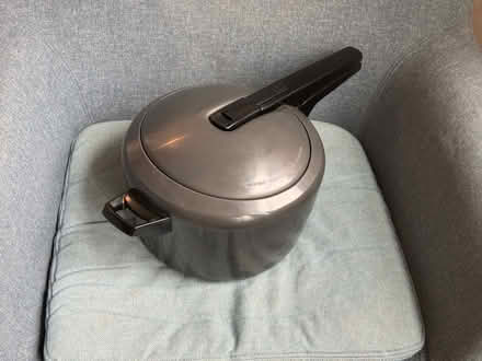Photo of free Lots of kitchen items (20008, near BreadFurst) #2