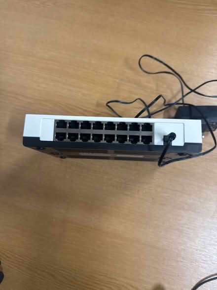 Photo of free TL-SF1016D 10/100 16 port switch (EC1A) #1