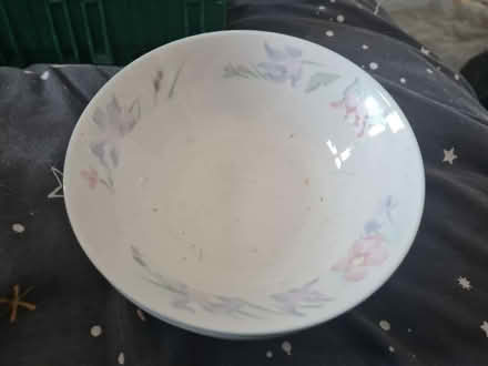 Photo of free 4 dishes (Peopleton WR10) #1