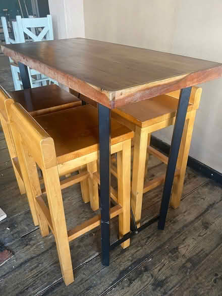 Photo of free High bar table with 4 stools - wood (St John's Hill London SW11 1) #2