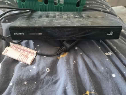 Photo of free Freesat box (Peopleton WR10) #1