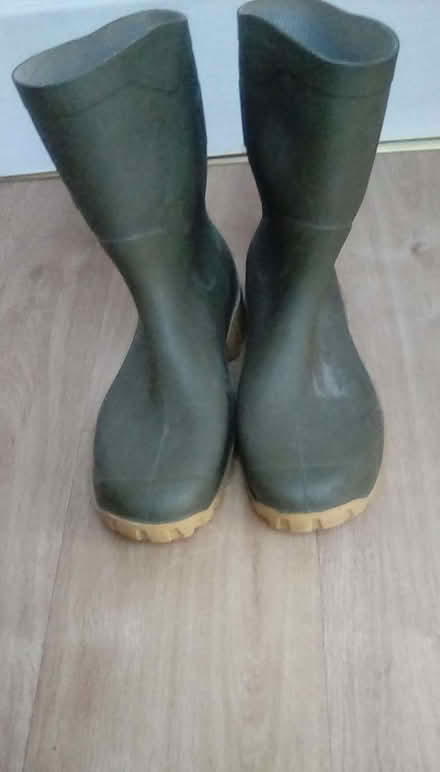 Photo of free Dunlop Wellington boots (Priorslee TF2) #1