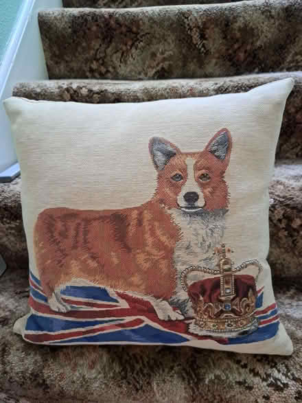 Photo of free Corgi cushion (Callowell GL5) #1