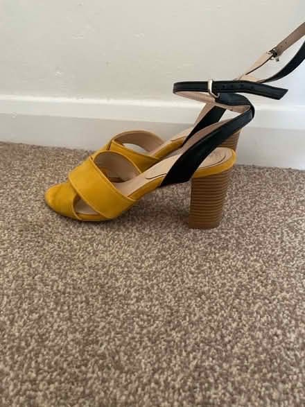 Photo of free Yellow heels size 6 (Sutton Benger) #2