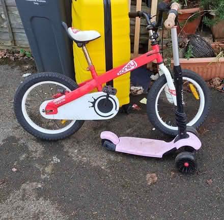 Photo of free Pink Scooter, red cycle (TW5) #1