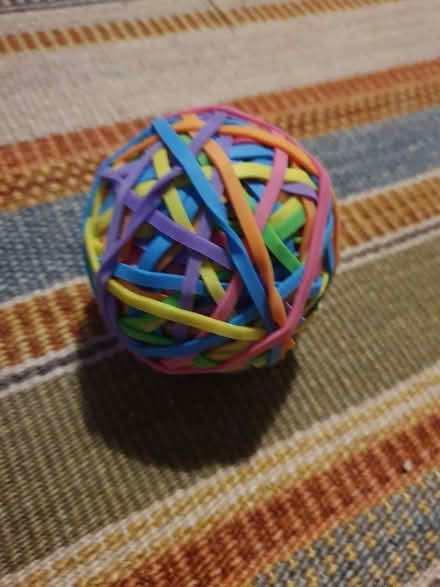 Photo of free Elastic band ball (BS16) #1