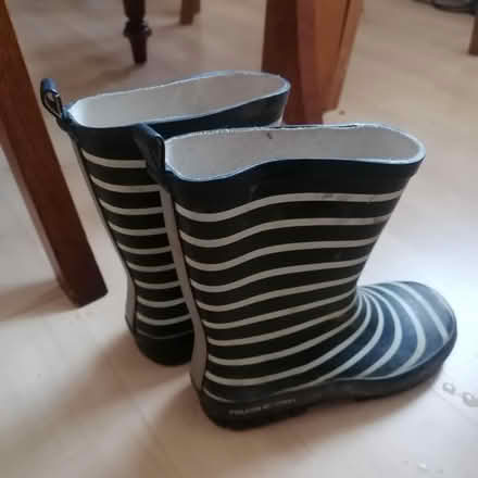 Photo of free Kids welloes size 33 (Victoria SW1) #1
