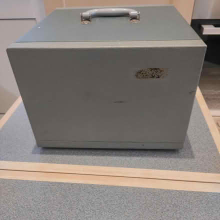 Photo of free Vintage slide projector (Beckenham BR3) #4
