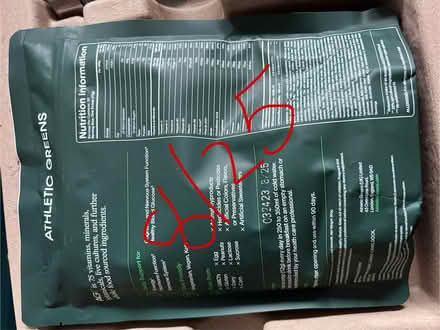 Photo of free AG1 food supplements kit (OX9) #3