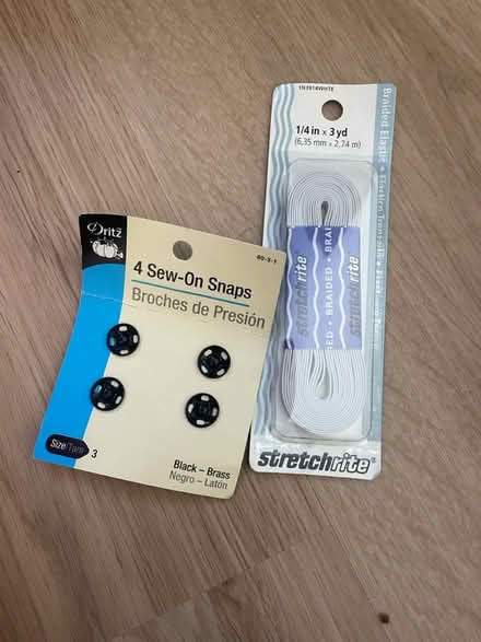 Photo of free Sewing accessories (02155) #1
