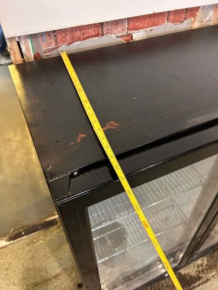 Photo of free 3 door under counter bottle fridge (St John's Hill London SW11 1) #4