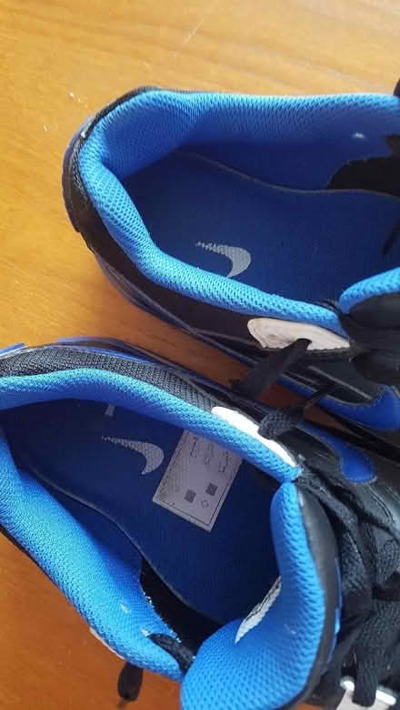Photo of free Nike size 7 trainers (Bexleyheath DA8) #3