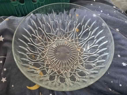 Photo of free Glass bowl 20cm (Peopleton WR10) #1