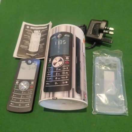 Photo of free Motorola Motofone (Beckenham BR3) #1