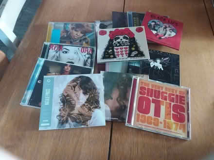 Photo of free Cd's (Woodley RG5) #1
