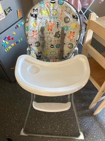 Photo of free High chair (Dy1 2tz) #1