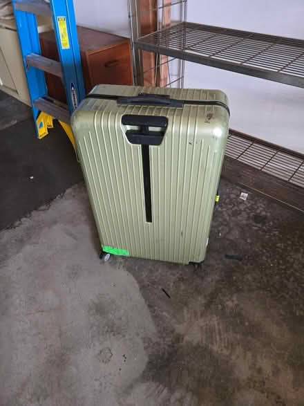 Photo of free Rimowa Suit case (Encinitas) #1
