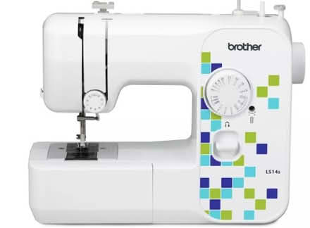 Photo of sewing machine (Merstham RH1) #1