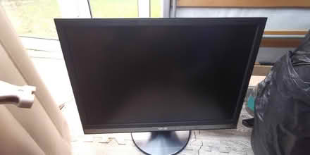 Photo of free computer monitors (Tolworth KT6) #1