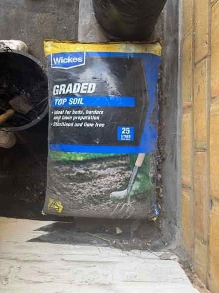 Photo of soil (Clerkenwell WC1X) #1