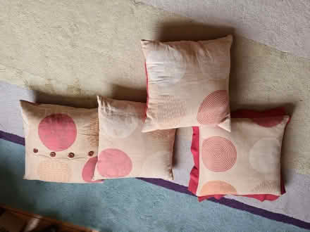 Photo of free Cushions (Ivinghoe LU7) #1