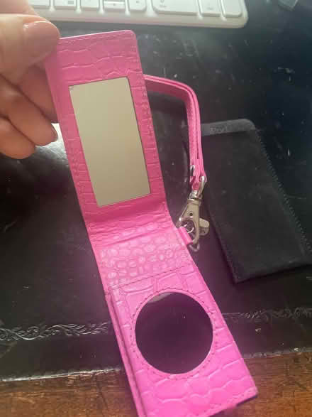 Photo of free iPod cases (Arlington Forest) #2