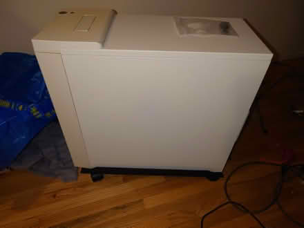 Photo of free Cat tree, pet bowls, trays, PC case (Santa Monica) #4