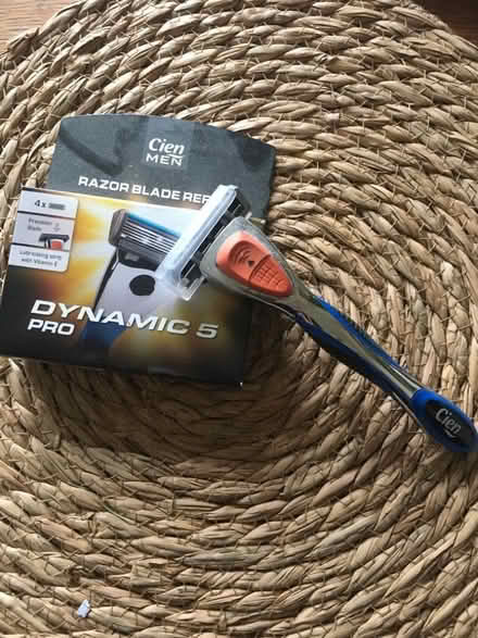 Photo of free Razor and blades (Newhaven BN9) #1