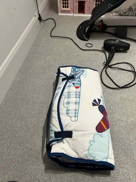 Photo of free Children’s portable pillow/blanket (W7) #1