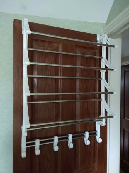 Photo of free Over Door Rack (Woodley RG5) #1