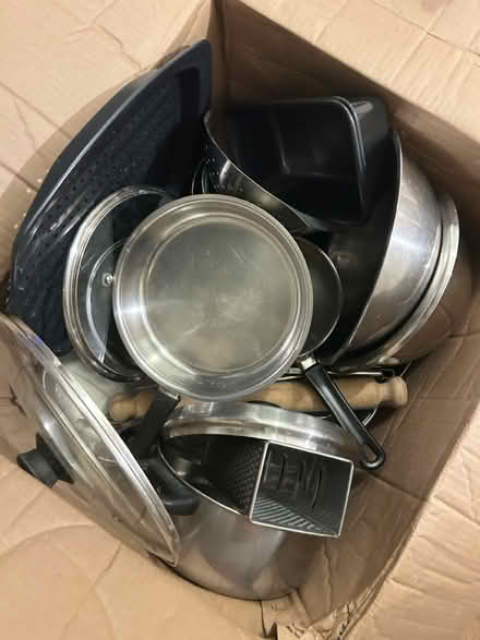 Photo of free Pots pans etc (RM8) #1