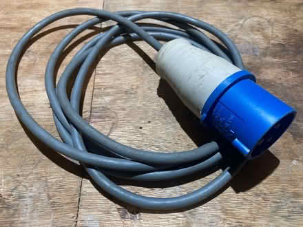 Photo of free 16A Command Plug and cable (IP2) #1