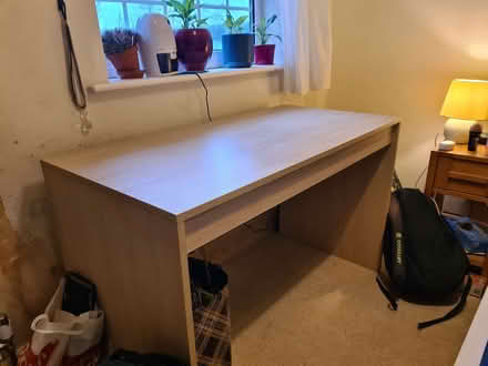 Photo of free Large desk (Ivinghoe LU7) #1
