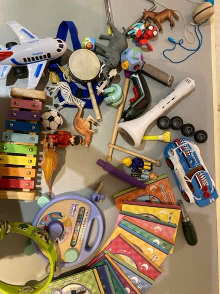 Photo of free Children’s Toys (Dickens heath B90) #1