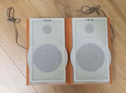 Photo of free Sony shelf top speakers (Kettlesing Bottom HG3) #1