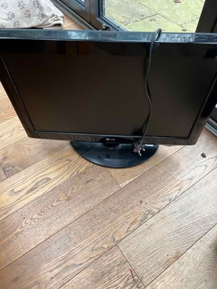 Photo of free LG 26” TV (no remote) (Manchester M19) #1