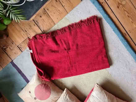 Photo of free Red chenille blanket/sofa throw (Ivinghoe LU7) #1