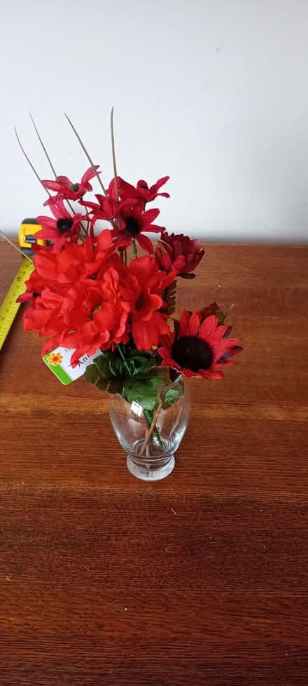 Photo of free Artificial flowers and foliage (Totteridge HW HP13) #1