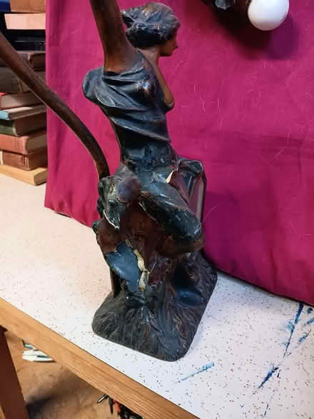 Photo of free Antique lamp (North Shoreline) #3