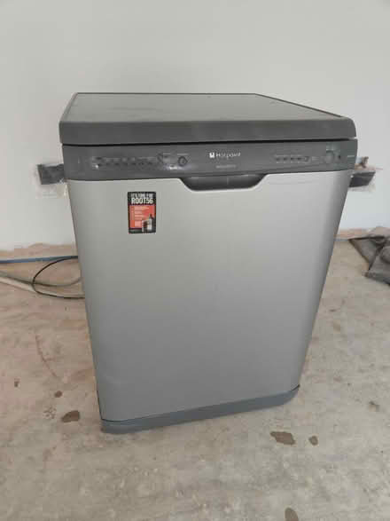Photo of free Hotpoint Aquarius Dishwasher (Ramsbottom) #2