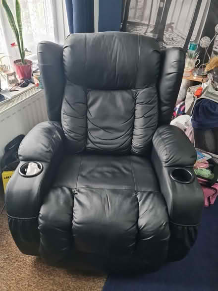 Photo of free Recliner Chair (CT12) #1