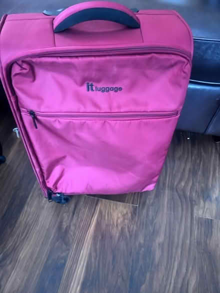 Photo of free Cabin cases (Leith) #1