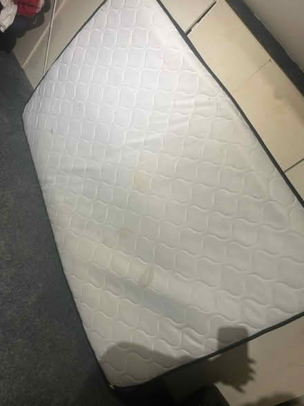 Photo of free Small double mattress (Colindale nw9) #1
