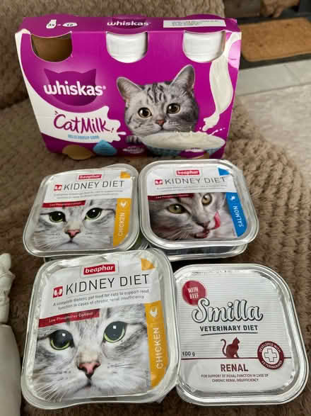 Photo of free Renal cat food & cat milk (Locks Heath SO31) #1