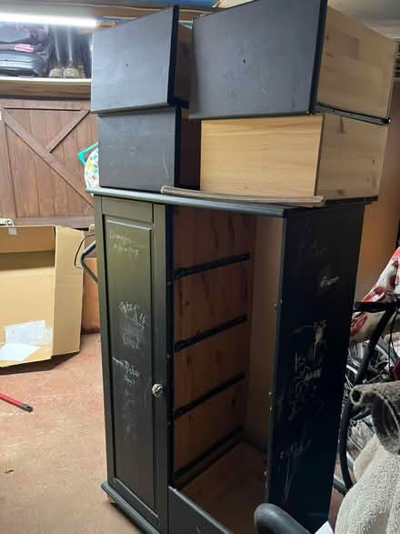 Photo of free Small wardrobe (Long Hanborough OX29) #1